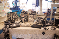 Classic Black and White – New Spartina